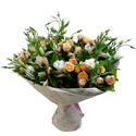 Bouquet из розовых роз и рускуса