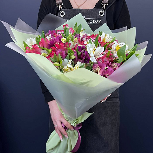 Микс альстромерий