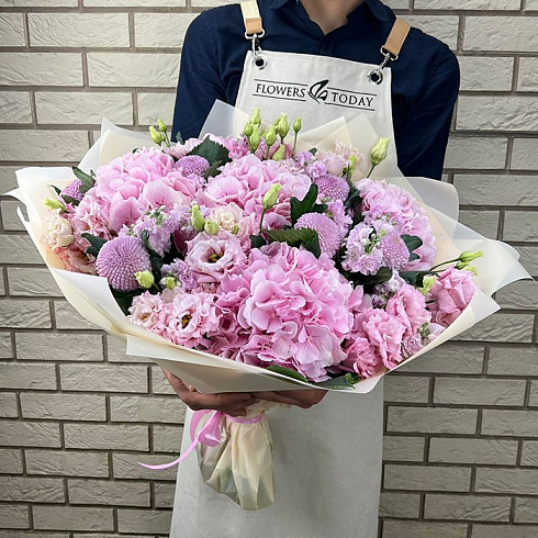 Гортензии, хризантемы, эустомы