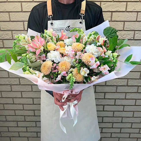 Астры, альстромерии, антирринумы