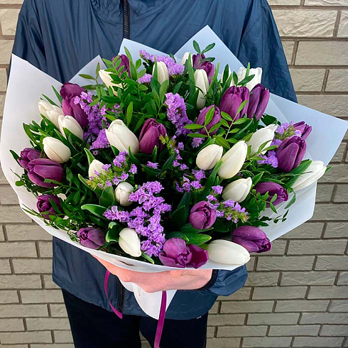 Микс тюльпанов и статица