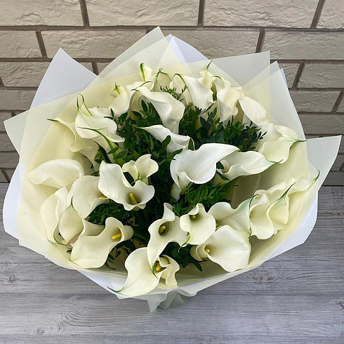 29 белых калл