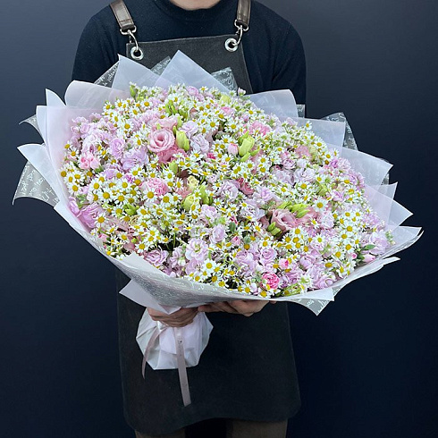 Ромашки, маттиолы, эустомы