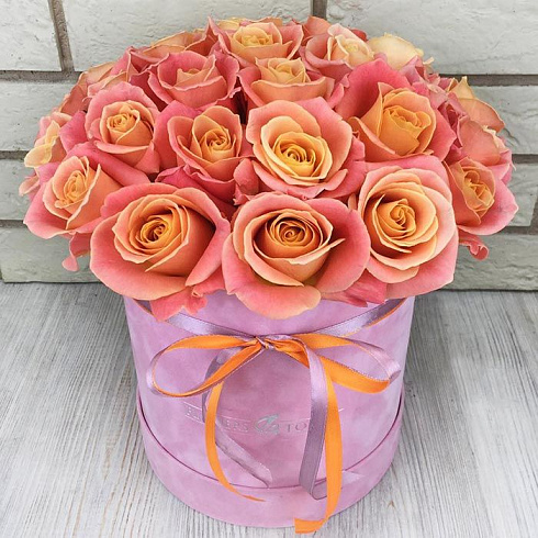 29 роз в бархатной коробке