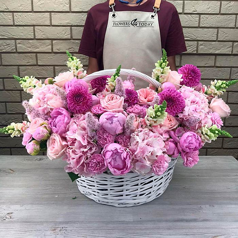 Пионы, георгины, гортензии